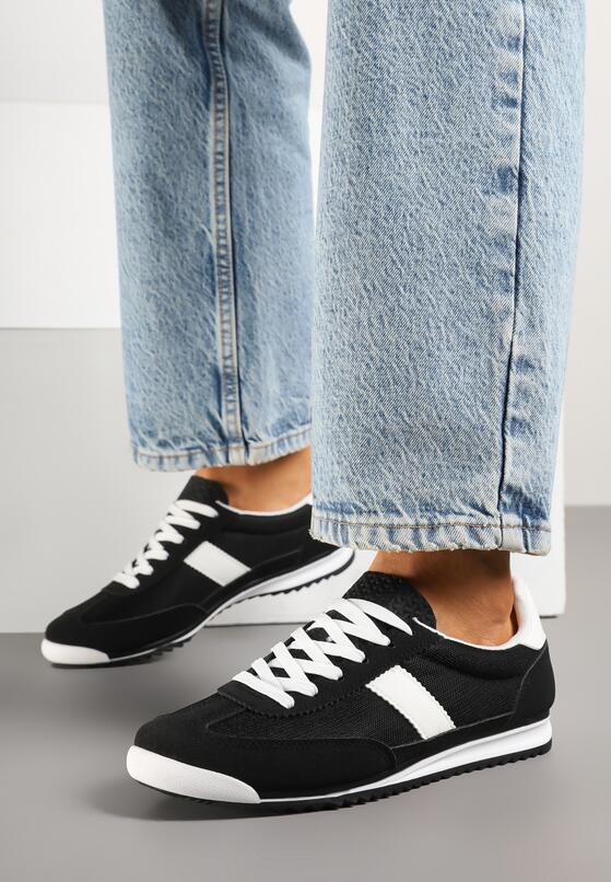Czarne Sneakersy z Ozdobnym Paskiem Cleota 1