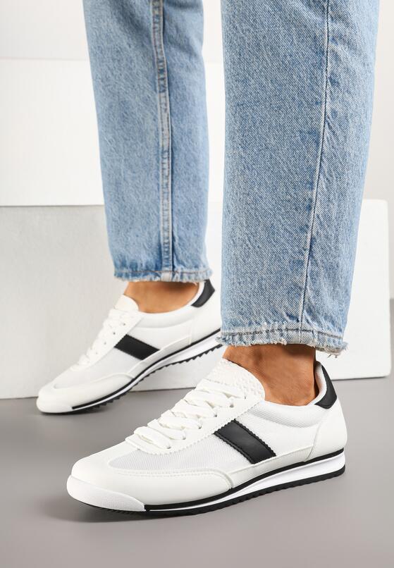 Białe Sneakersy z Ozdobnym Paskiem Cleota 1