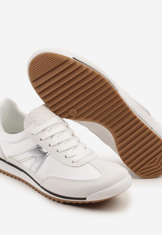 Białe Sneakersy z Geometrycznym Wzorem Clesanna 6