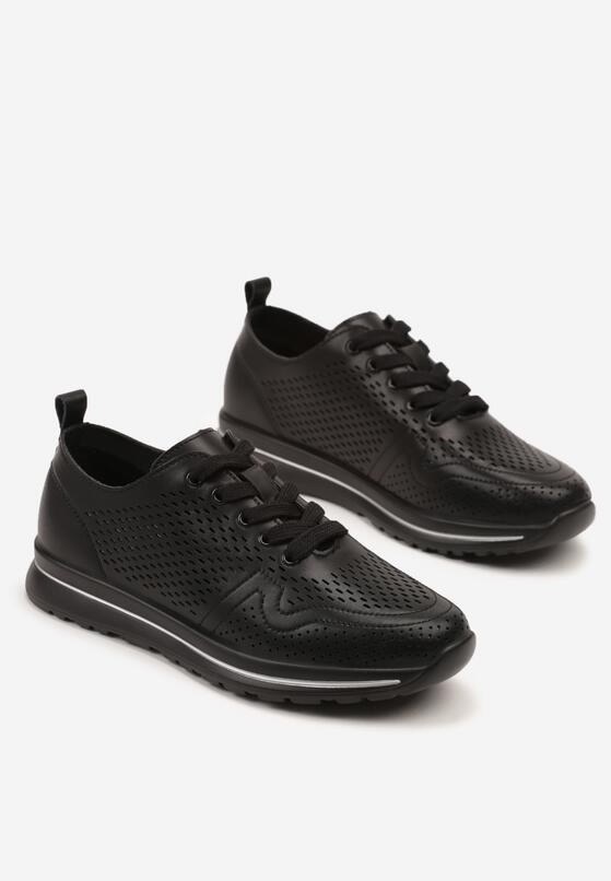 Czarne Skórzane Sneakersy Ozdobione Perforacją Odrelia 5