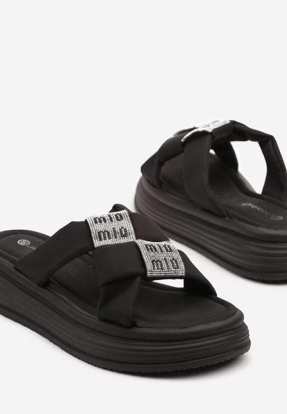 Fekete Papucs 6