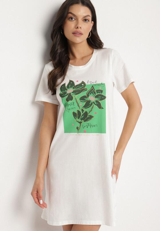 Biała Bawełniana Sukienka o Kroju Typu T-shirt Zdobiona Nadrukiem Nevolira 1