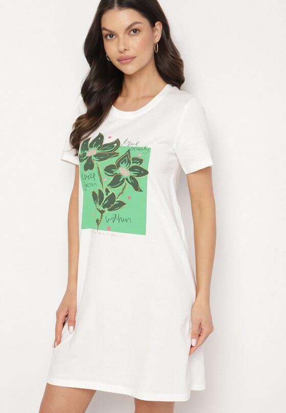 Biała Bawełniana Sukienka o Kroju Typu T-shirt Zdobiona Nadrukiem Nevolira 4