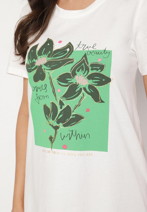 Biała Bawełniana Sukienka o Kroju Typu T-shirt Zdobiona Nadrukiem Nevolira 5