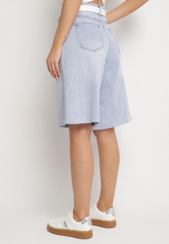 Pantaloni scurți Albastru deschis 3