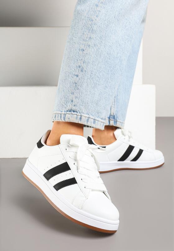 Białe Sneakersy z Perforacją i Ozdobnymi Paskami Deolene 2