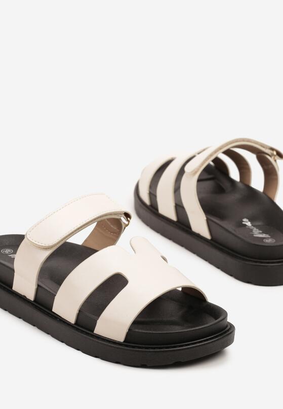 Bézs Papucs 6