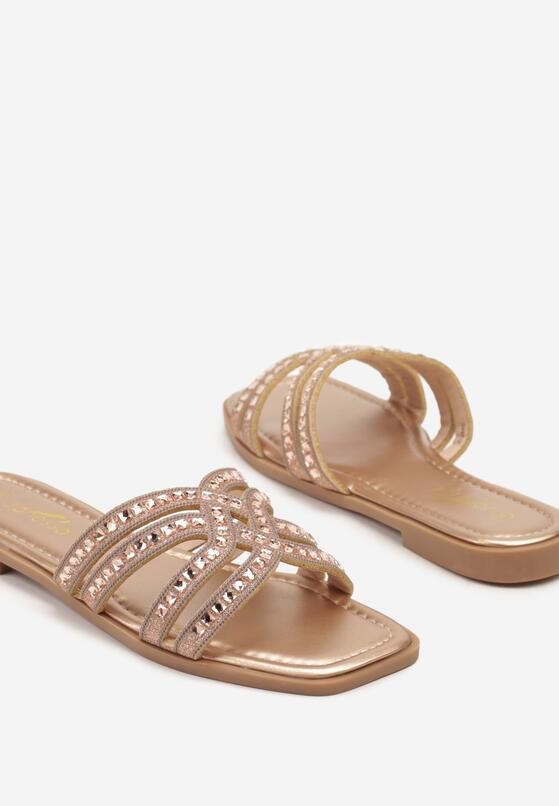 Arany Papucs 6