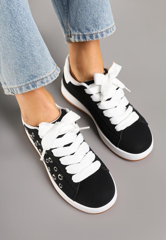 Czarne Sneakersy Ozdobione Nitami Felorenia 3
