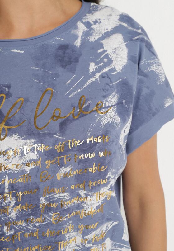 Niebieski T-shirt z Bawełny Ozdobiony Metalicznymi Napisami i Wiązaniem Savorisse 5