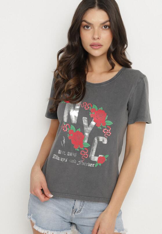 Ciemnoszary T-shirt z Bawełny Ozdobiony Napisami i Kwiatami Savierele 2