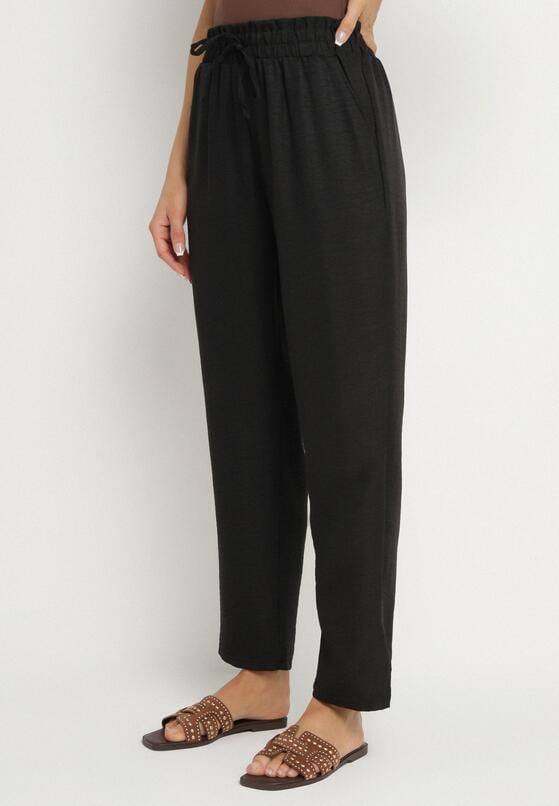 Pantaloni Negri 1