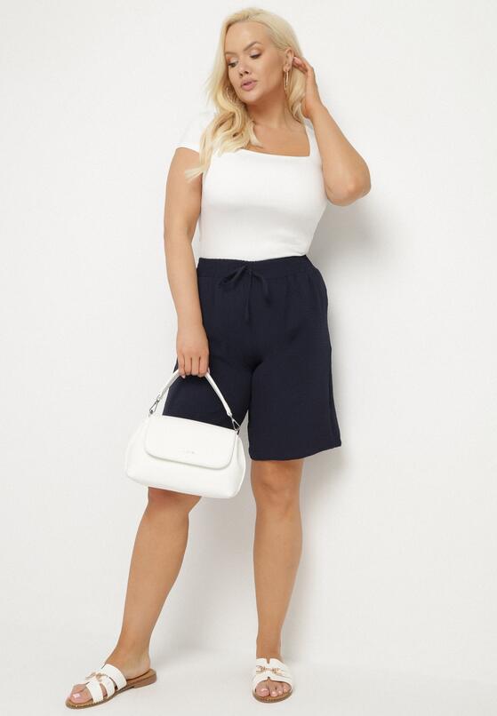 Pantaloni scurți Bleumarin 2