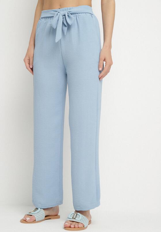 Pantaloni Albaștri 1