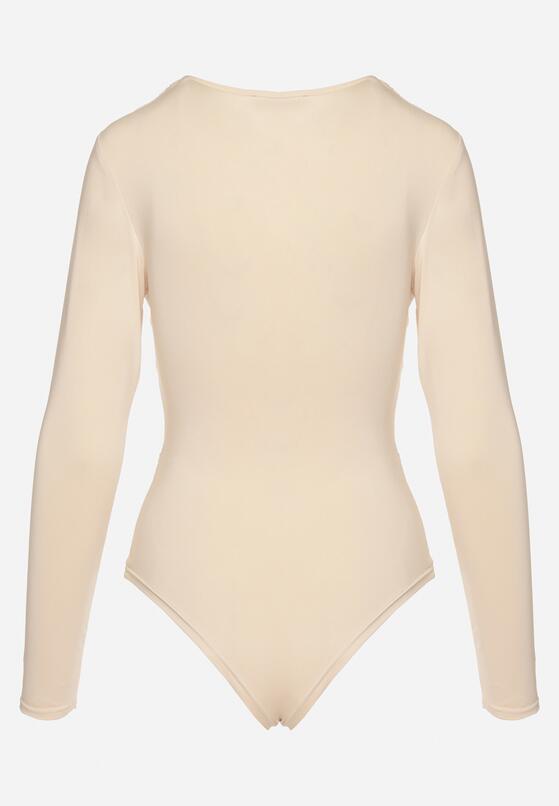 Bézs body 5