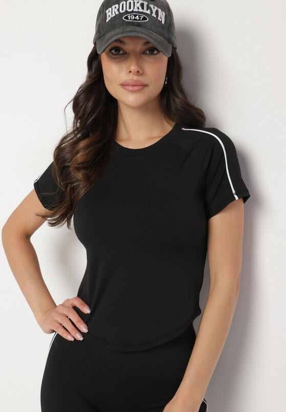 Czarny Komplet Sportowy T-shirt i Szorty z Ozdobnym Lampasem Zorettia 5