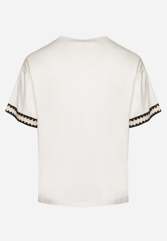 Biały Bawełniany T-shirt o Kroju Oversize ze Zdobieniem przy Rękawach Milatia 7