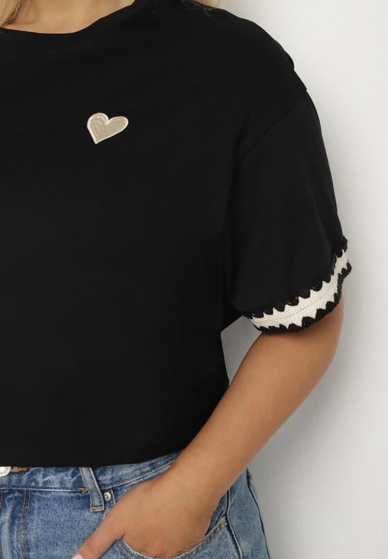 Czarny Bawełniany T-shirt o Kroju Oversize ze Zdobieniem przy Rękawach Milatia 5