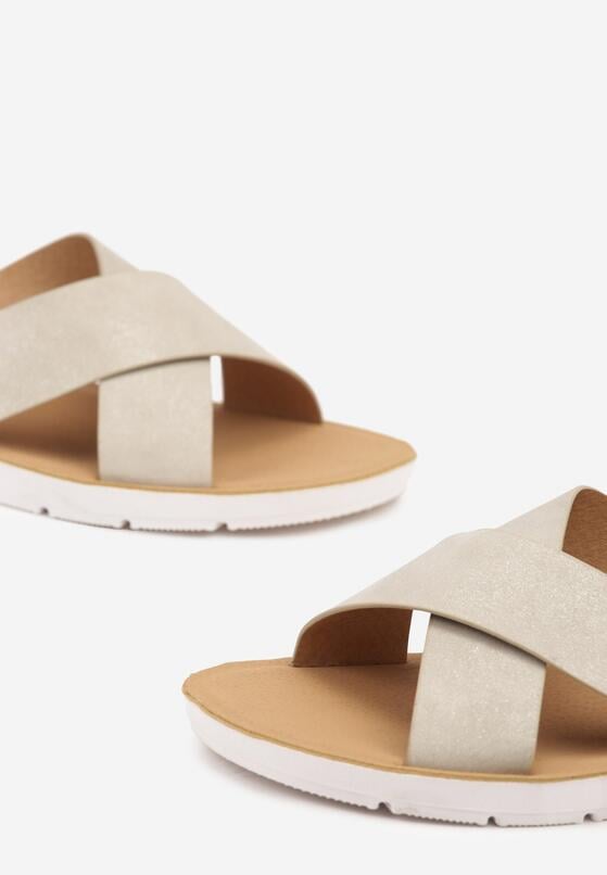 Bézs Papucs 6