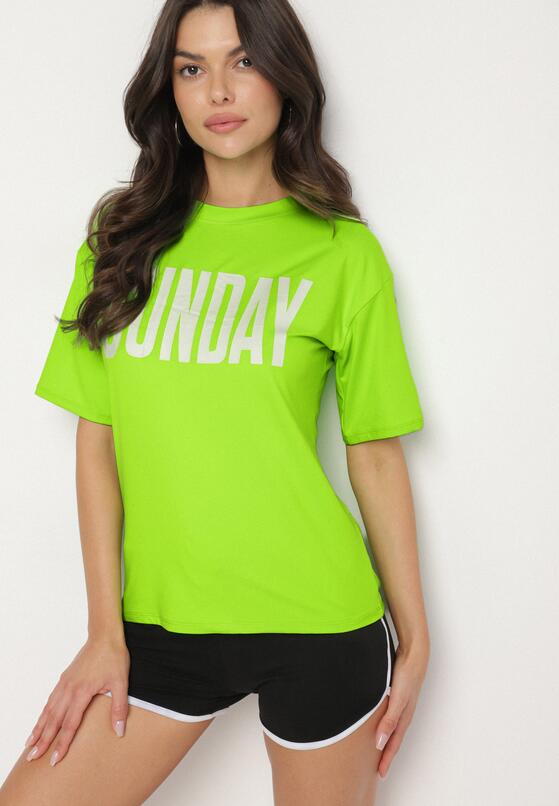 Zielono-Czarny Komplet T-shirt z Nadrukiem i Szorty z Lamówką Aravonne 1