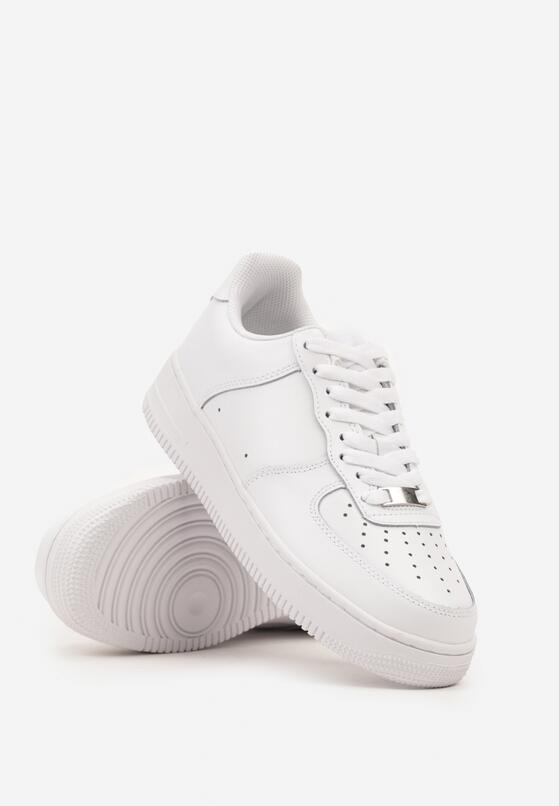 Białe Skórzane Sneakersy Ozdobione Perforacją Rilurea 5