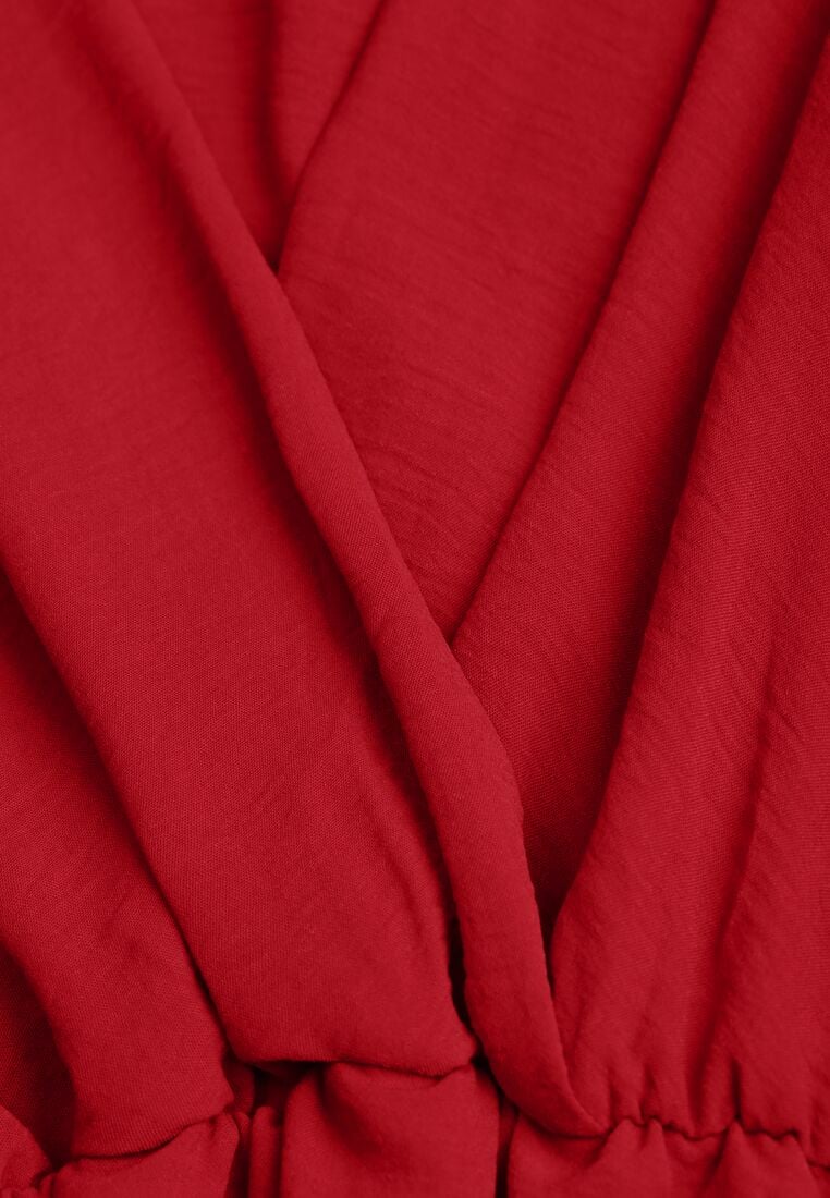 Czerwona Kopertowa Asymetryczna Sukienka Koktajlowa z Wiskozą Ozdobiona Paskiem Lanoresa 8