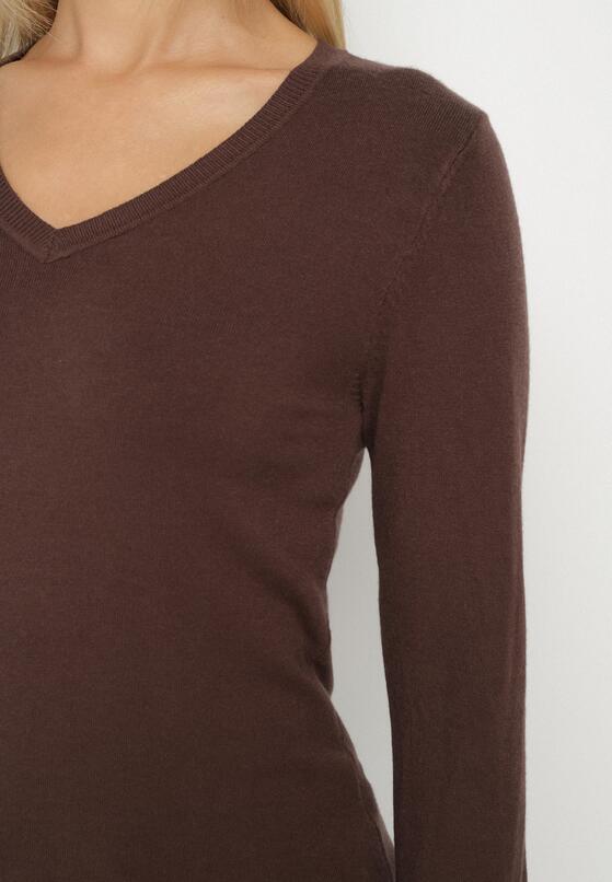 Brązowy Sweter z Wiskozą i Dekoltem w Serek Olisela 5