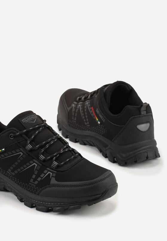 Czarne Buty Sportowe w Trekkingowym Stylu na Tłoczonej Podeszwie Revitte 3