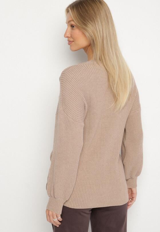 Beżowy Sweter z Wiskozą Zdobiony Ściągaczem z Boku Titaneva 3