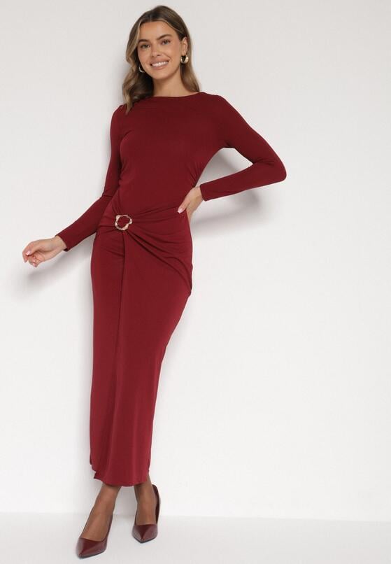 Bordowa Sukienka Koktajlowa z Aplikacją z Marszczeniem na Biodrach Rariana 4