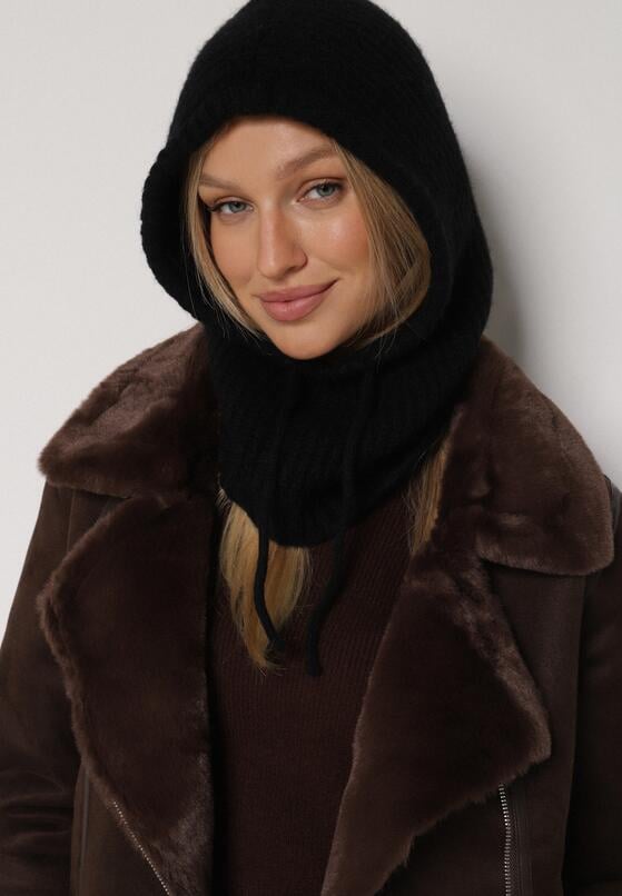 Czarna Czapka Kominiarka z Wełną o Kroju Kaptura z Kominem Linezra 1