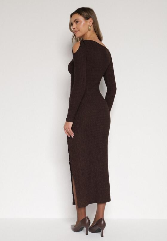 Brązowa Dopasowana Sukienka z Metaliczną Ozdobą na Ramieniu Reilara 3