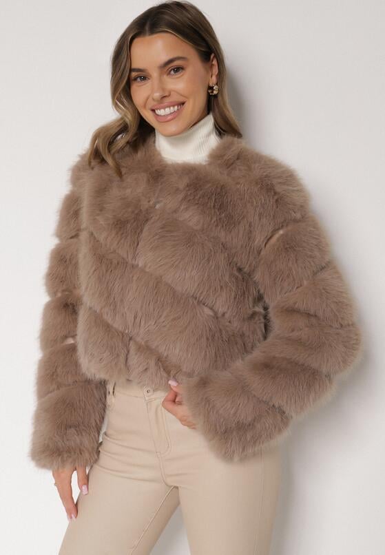 Ciemnobeżowa Krótka Kurtka z Futerkiem na Haftki Loreinda 1