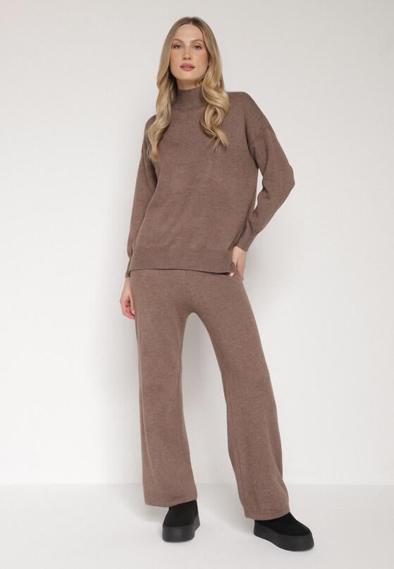 Ciemnobeżowy Dzianinowy Komplet z Bawełną i Wełną Szerokie Spodnie i Sweter Golf Valefessa 1