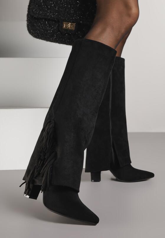 Czarne Kozaki na Słupku z Wywiniętą Cholewką z Frędzlami Linadela 2