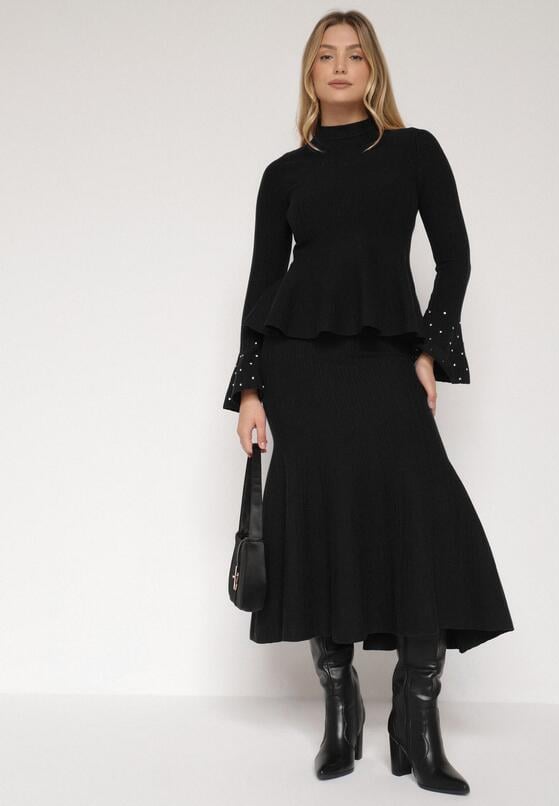 Czarny Dzianinowy Komplet z Wiskozą Spódnica i Sweter z Baskinką i Cyrkoniami Neora 1