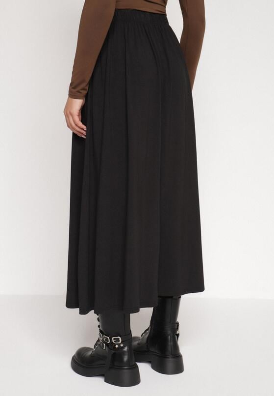 Czarna Bawełniana Spódnica o Rozkloszowanym Kroju Tusnara 3
