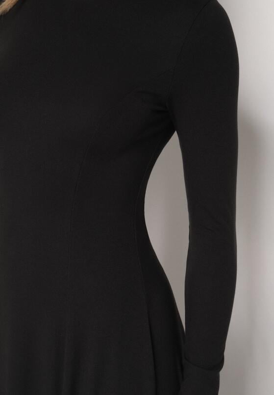 Czarna Bawełniana Sukienka o Rozkloszowanym Kroju Tuselenea 5