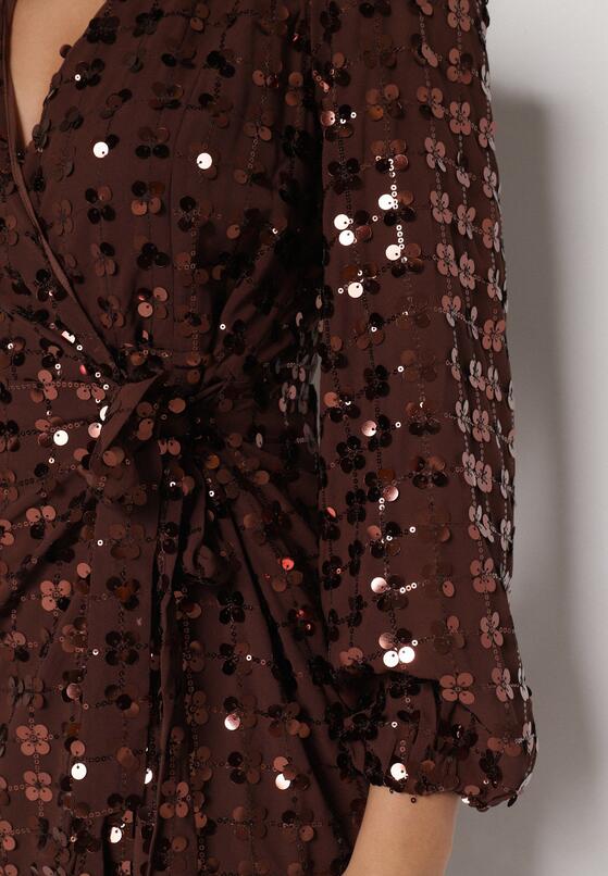 Brązowa Kopertowa Sukienka z Wiązaniem Zdobiona Cekinami Wedelessa 5