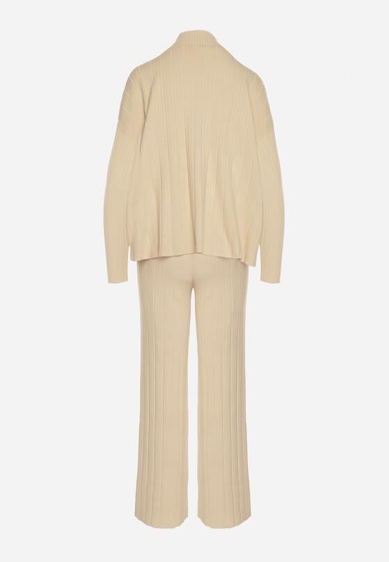 Beżowy Sweterkowy Komplet Sweter z Półgolfem i Szerokie Spodnie Alatusa 7