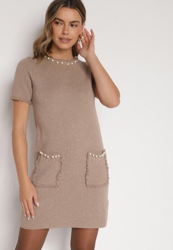 Beżowa Trapezowa Sukienka Sweterkowa Ozdobiona Perełkami Eletusa 4
