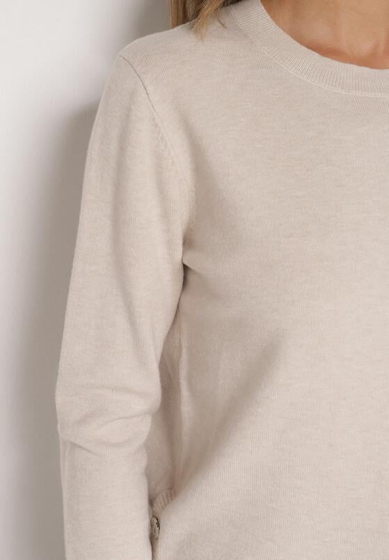 Beżowy Sweter z Guzikami z Boku Tusiana 5