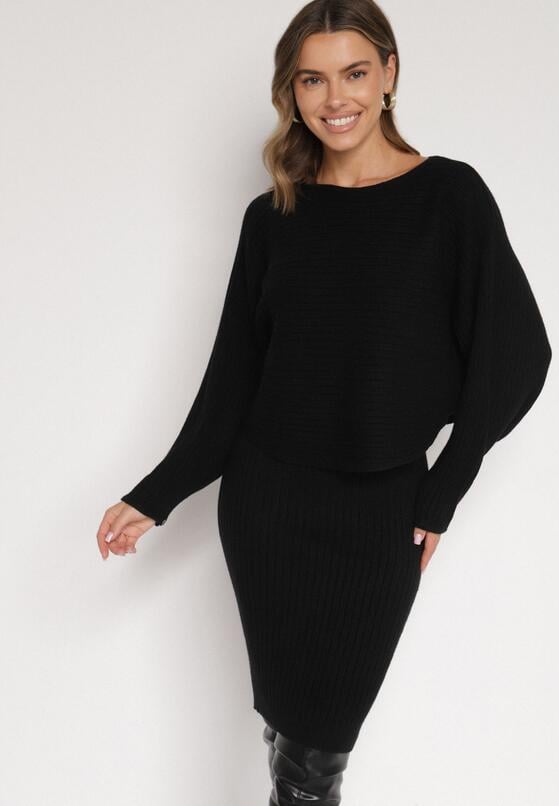 Czarny Dzianinowy Komplet Prążkowany Sukienka i Sweter o Kroju Nietoperz Wederela 1