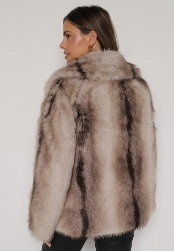 Beżowa Kurtka Futerko z Jednorzędowym Zapięciem i Szerokim Kołnierzem Tesella 3