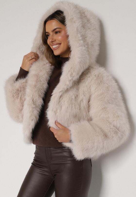 Beżowa Futrzana Kurtka z Nieodpinanym Kapturem Zetena 1
