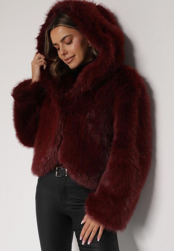 Bordowa Futrzana Kurtka z Nieodpinanym Kapturem Zetena 1