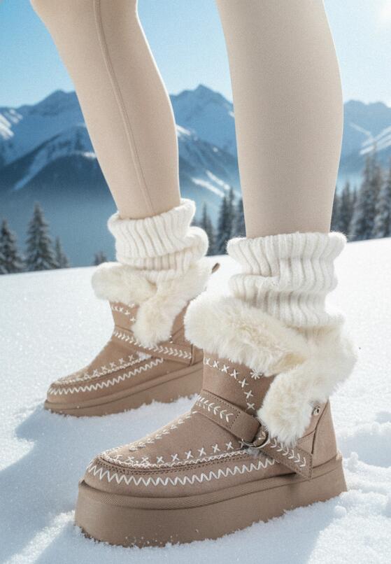 Ciemnobeżowe Śniegowce na Grubej Podeszwie Ozdobione Haftowanym Motywem i Futerkiem Caretusa 1