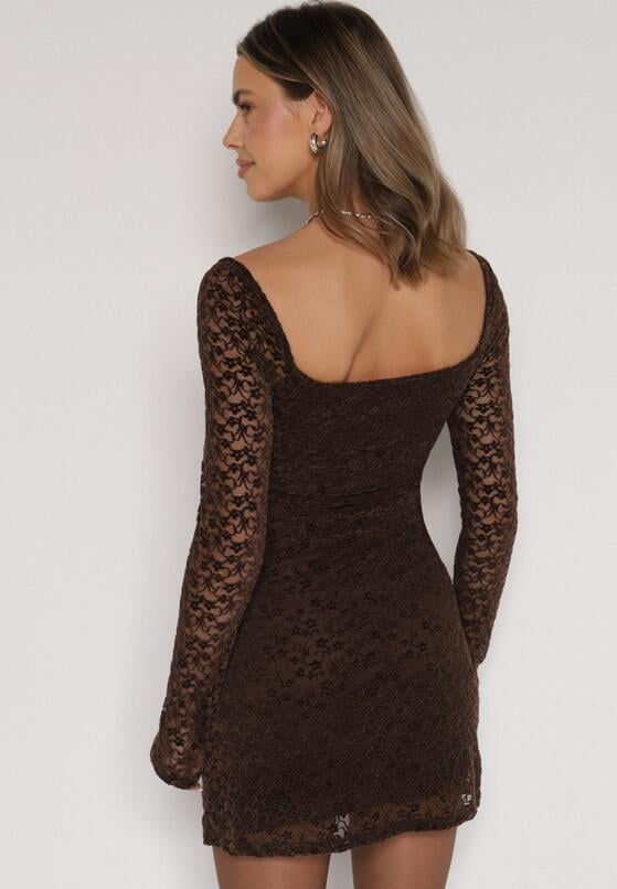 Brązowa Koronkowa Sukienka o Dopasowanym Kroju z Kwadratowym Dekoltem Tiwedesa 3