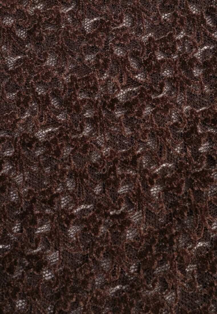 Brązowa Koronkowa Bluzka z Długim Rękawem i Asymetrycznym Dekoltem Liwedara 8