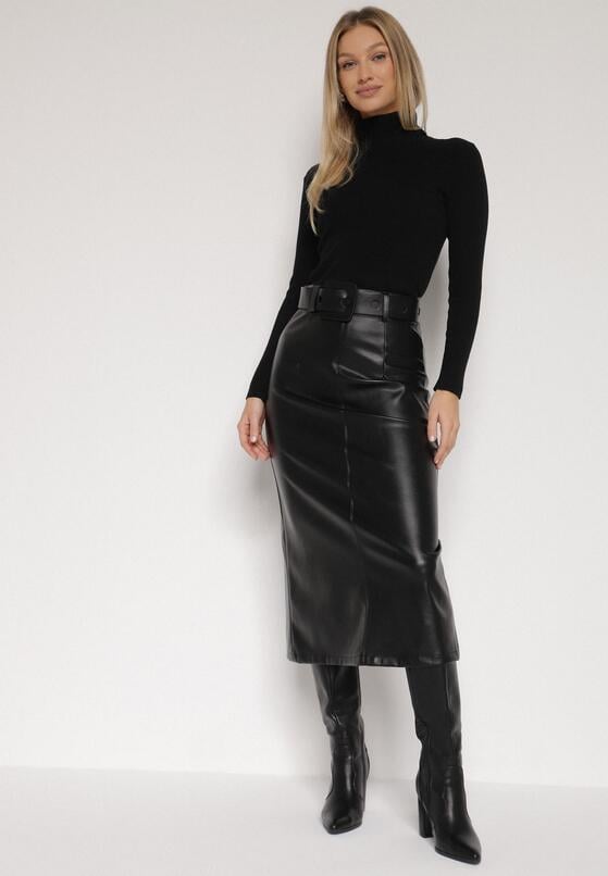 Czarna Spódnica Ołówkowa z Imitacji Skóry z Paskiem z Dużą Klamrą Rewedia 4